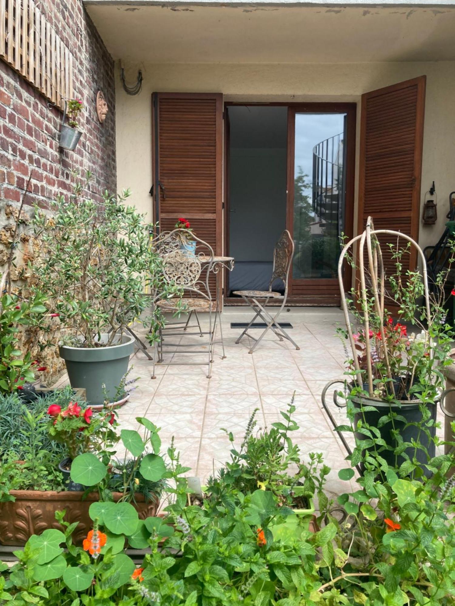 Studio Avec Terrasse Sur Jardin Fontenay-sous-Bois Eksteriør bilde
